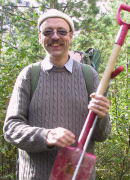 Johan Norrlin med undersökningsinstrument